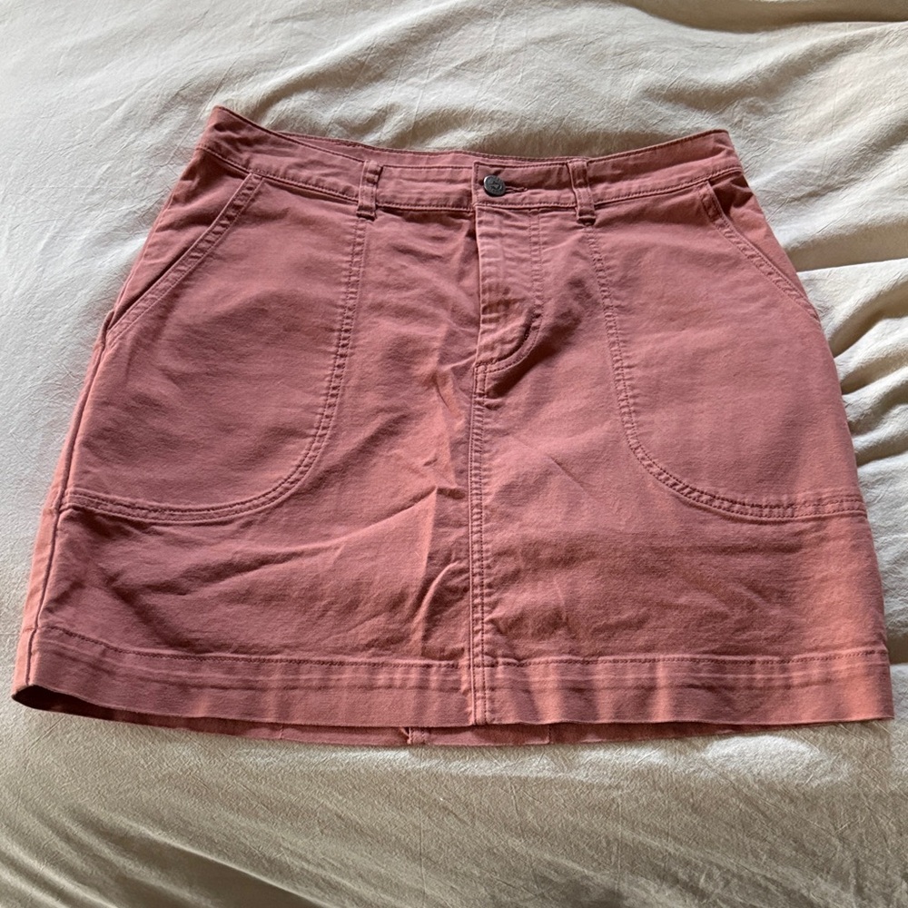 Patagonia Peach Skirt with Pockets